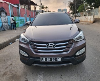 A venda HYUNDAI SANTA FA