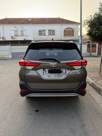 Venda TOYOTA RUSH