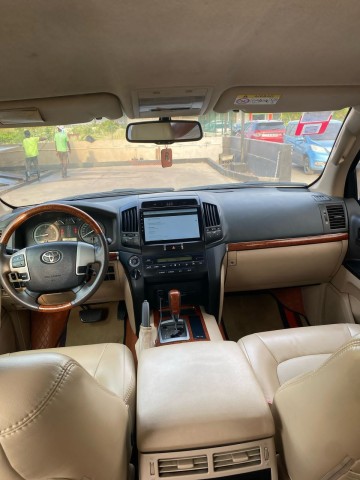 Venda TOYOTA LAND CRUISER (VXR)