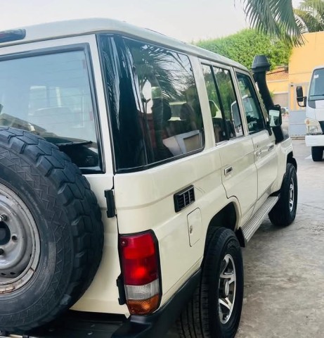 Venda TOYOTA LAND CRUISER | LX