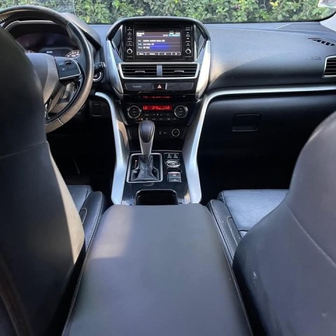 Venda MITSUBISHI ECLIPSE