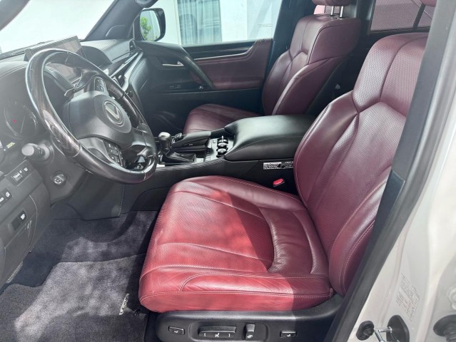 Venda Lexus LX 570 Sport Full - 2022