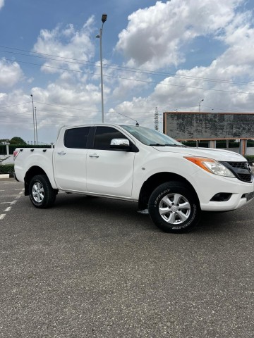 Venda Mazda BT50 2015
