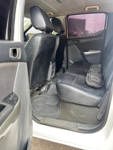 Venda Mazda BT50 2015