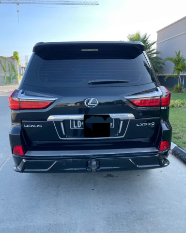 Venda LEXUS LX570S