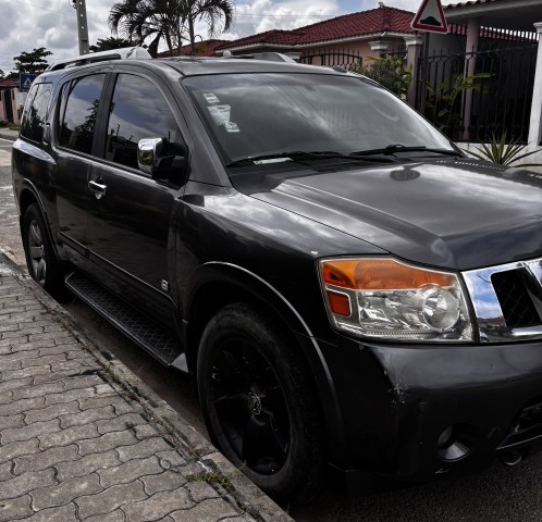 Venda Nissan Armada 62.000 km