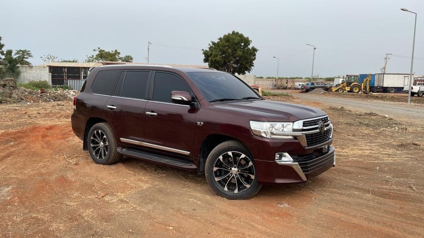 Venda TOYOTA LAND CRUISER | VX.S