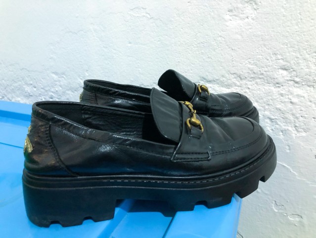 Venda Sapato Preto (Fardo Original) 37