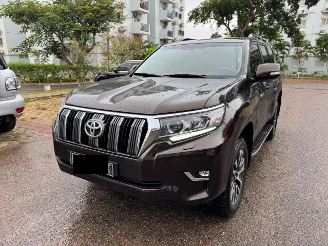 Venda TOYOTA LAND CRUISER | PRADO VX 70th Aniversary