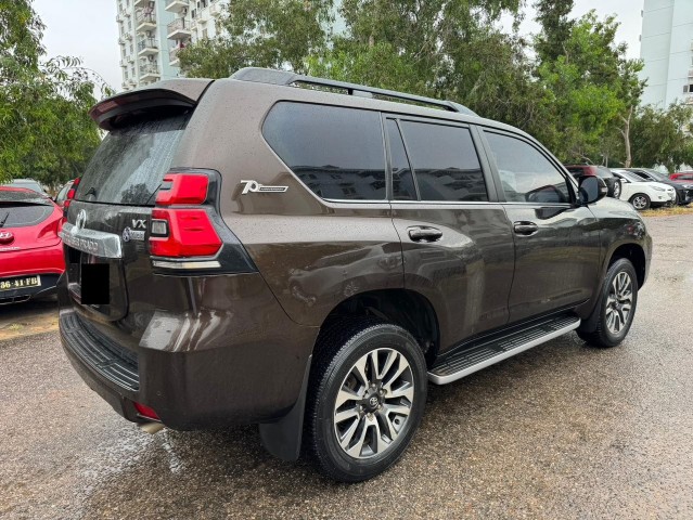 Venda TOYOTA LAND CRUISER | PRADO VX 70th Aniversary