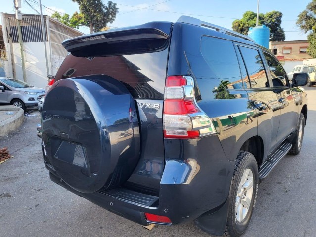 Venda TOYOTA LAND CRUISER | PRADO TXL