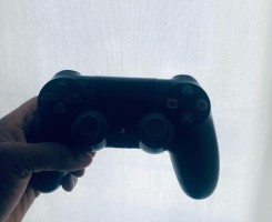 Comprar PS4 Fat 500Gb + Comando + Jogos online - Pronta para jogar!