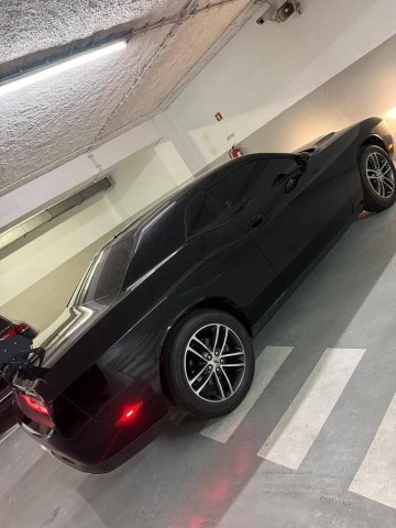 Venda Dodge Charger - 2021