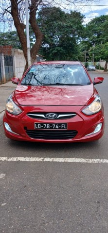 Venda HYUNDAI ACCENT