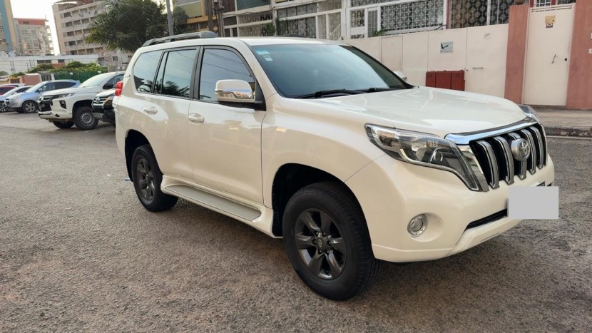 Venda TOYOTA LAND CRUISER PRADO TXL | 60th Anniversary