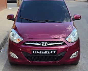 A venda HYUNDAI i10 (1.1)