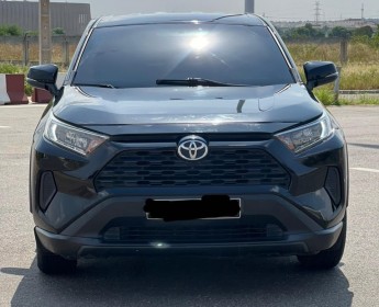 A venda TOYOTA RAV4