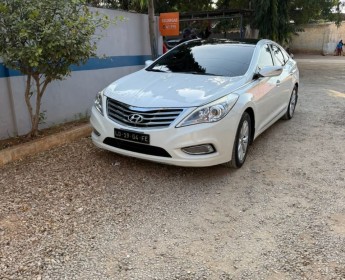 A venda HYUNDAI AZERA | FULL OPTION