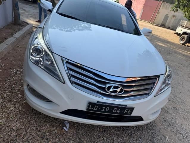 Venda HYUNDAI AZERA | FULL OPTION