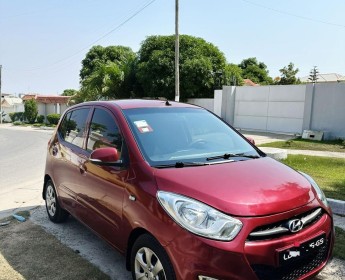 A venda HYUNDAI i10 (1.0)