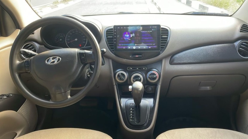 Venda HYUNDAI i10 (1.0)