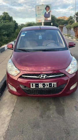 Venda HYUNDAI i10 (1.0)
