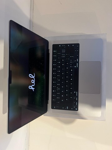 Venda Mac Book Air M3 novo