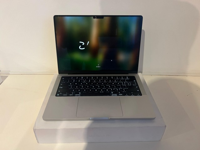 Venda Mac Book Air M3 novo