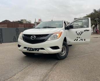 A venda Mazda BT50 2014