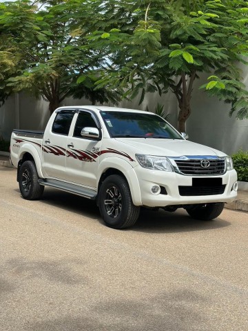 Venda TOYOTA HILUX VVTI GASOLINA