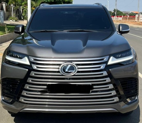 Venda LEXUS LX600