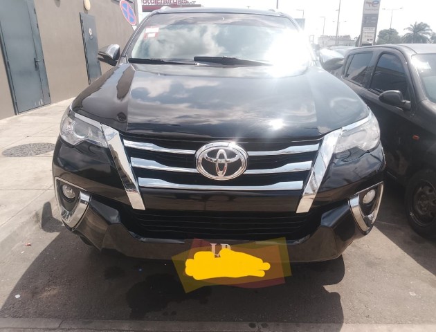 Venda TOYOTA FORTUNER | VVT