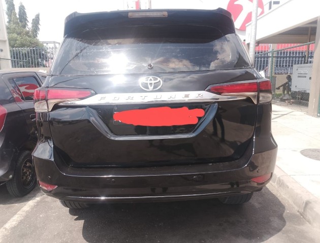 Venda TOYOTA FORTUNER | VVT