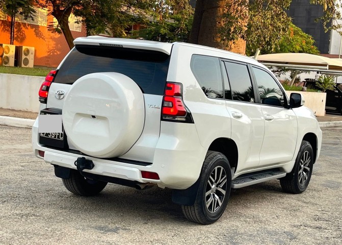 Venda TOYOTA LAND CRUISER (V6) | PRADO TXL