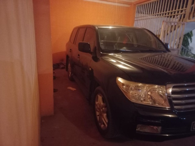 Venda LAND CRUISER V8