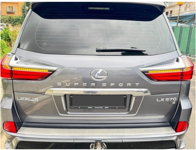 Venda Vendo Lexus Super sport plus 570
