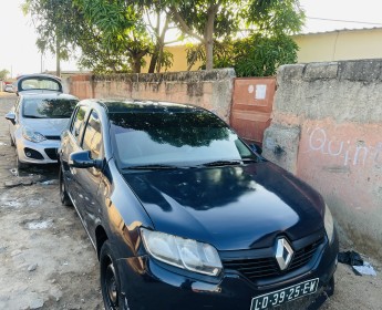 A venda Renault Sandero disponível