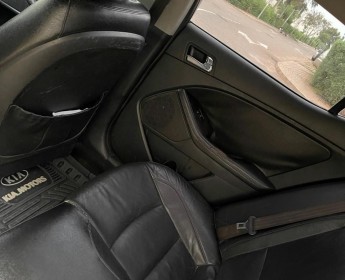 A venda Kia Optima bem cuidado