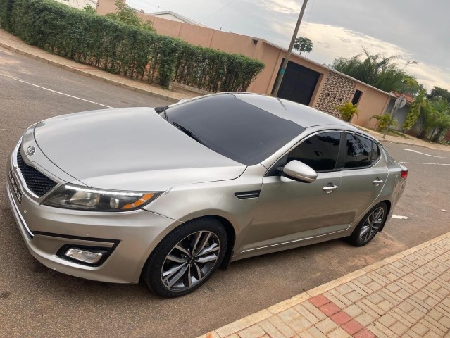 Venda Kia Optima bem cuidado