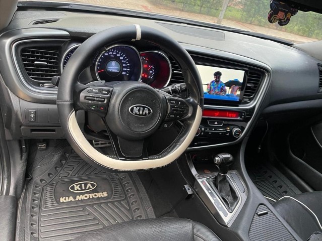 Venda Kia Optima bem cuidado