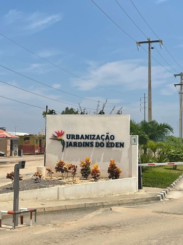 Venda Vende-se Vivenda no Jardim do Éden