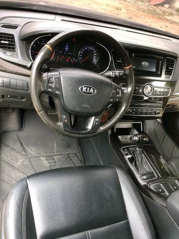 Venda Kia K7