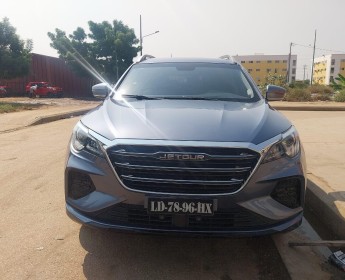 A venda JETOUR X70 | 240T