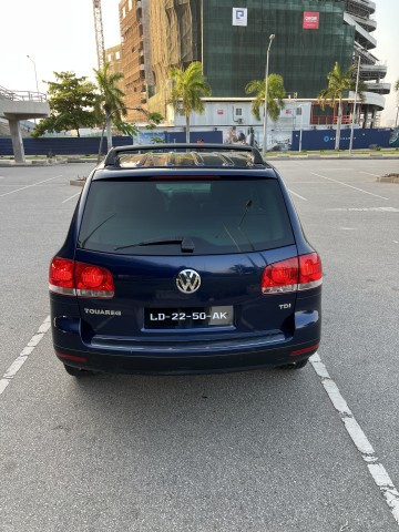 Venda Wolkswagen Touareg TDI impecável