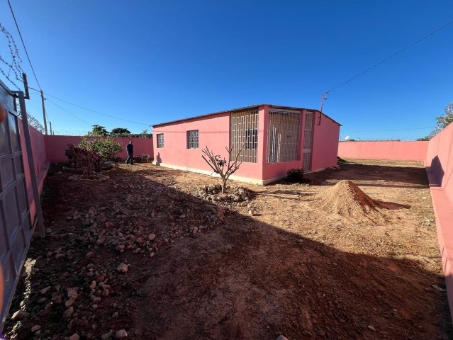 Venda Vivenda a venda No Lubango