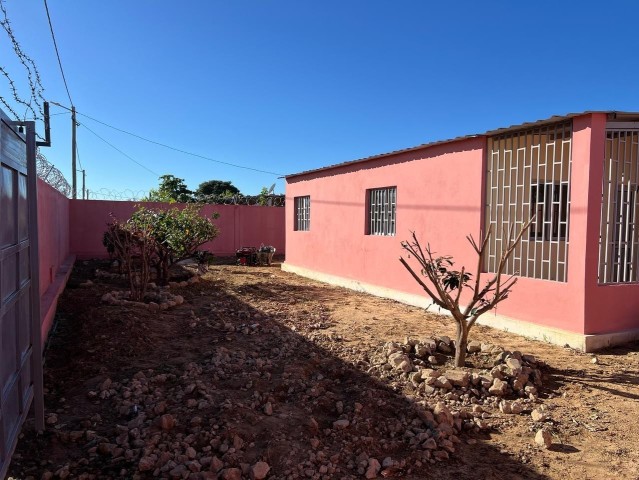 Venda Vivenda a venda No Lubango