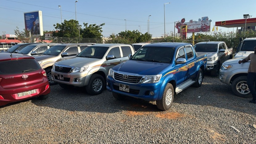 Venda Vende-se Toyota Hilux
