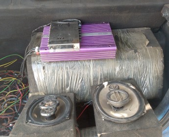 A venda Música de carro completa