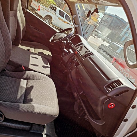 Venda Vende-se Toyota HiAce Quadradinho