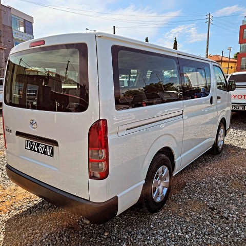 Venda Vende-se Toyota HiAce Quadradinho